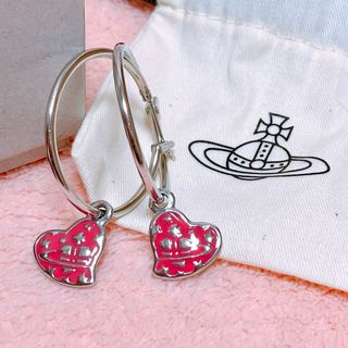 ヴィヴィアンウエストウッド(Vivienne Westwood)の【美品】ヴィヴィアン  ピンクハート　フープピアス　シルバー(ピアス)