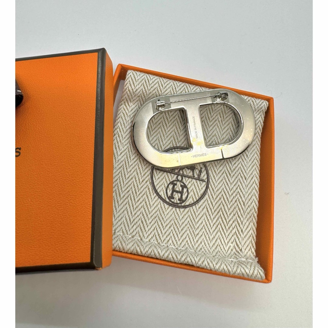 新品 新作 エルメス HERMES ブローチ　エルメス　バッジ　シェーヌダンクル