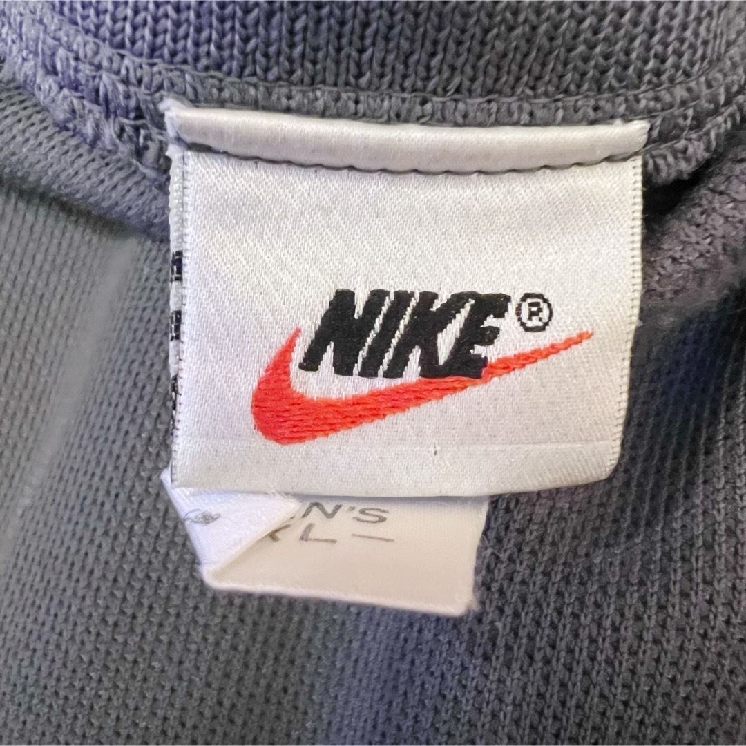 NIKE - 希少サイズXL☆NIKE ナイキ 銀タグ スウォッシュ刺繍 NIKE - 希少サイズXL☆NIKE ナイキ 銀タグ スウォッシュ刺繍