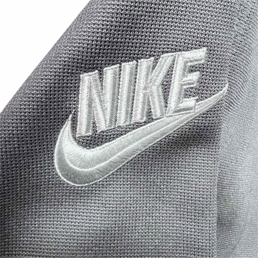 NIKE(ナイキ)の希少サイズXL★NIKE ナイキ 銀タグ スウォッシュ刺繍 トラックジャケット メンズのトップス(ジャージ)の商品写真