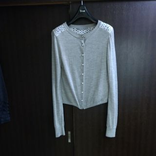 フォクシー(FOXEY)の定価8万円程度★綺麗★フォクシー★カシミヤカーディガントップス(ニット/セーター)