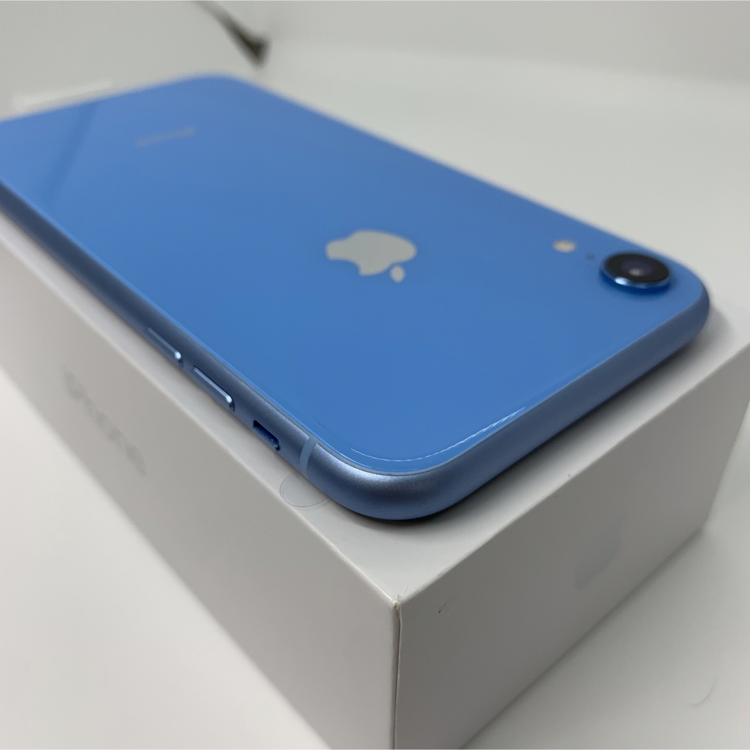 iPhone - 新品 iPhone XR Blue 64 GB SIMフリー 本体の通販 by 豊富な