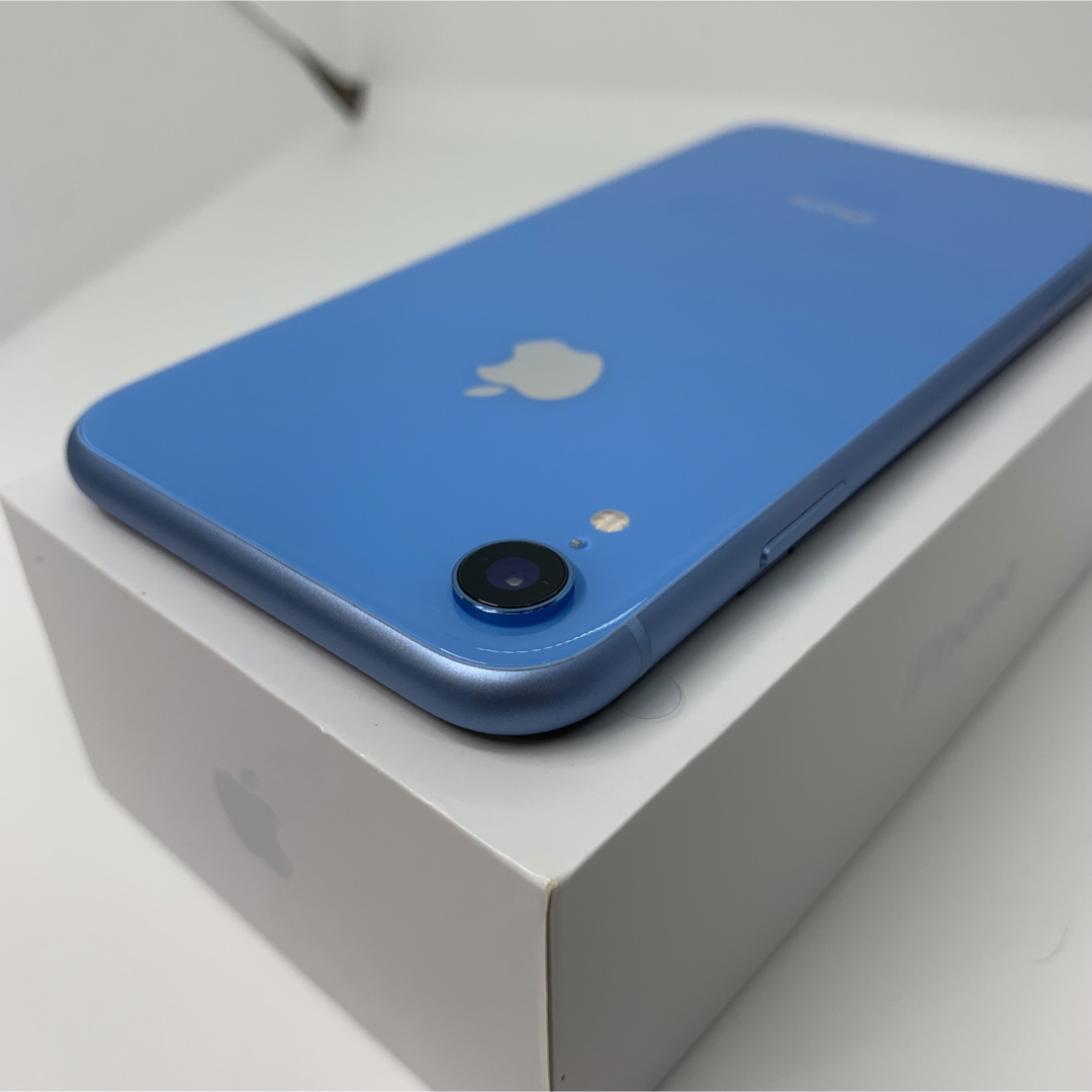 iPhone - 新品 iPhone XR Blue 64 GB SIMフリー 本体の通販 by 豊富な