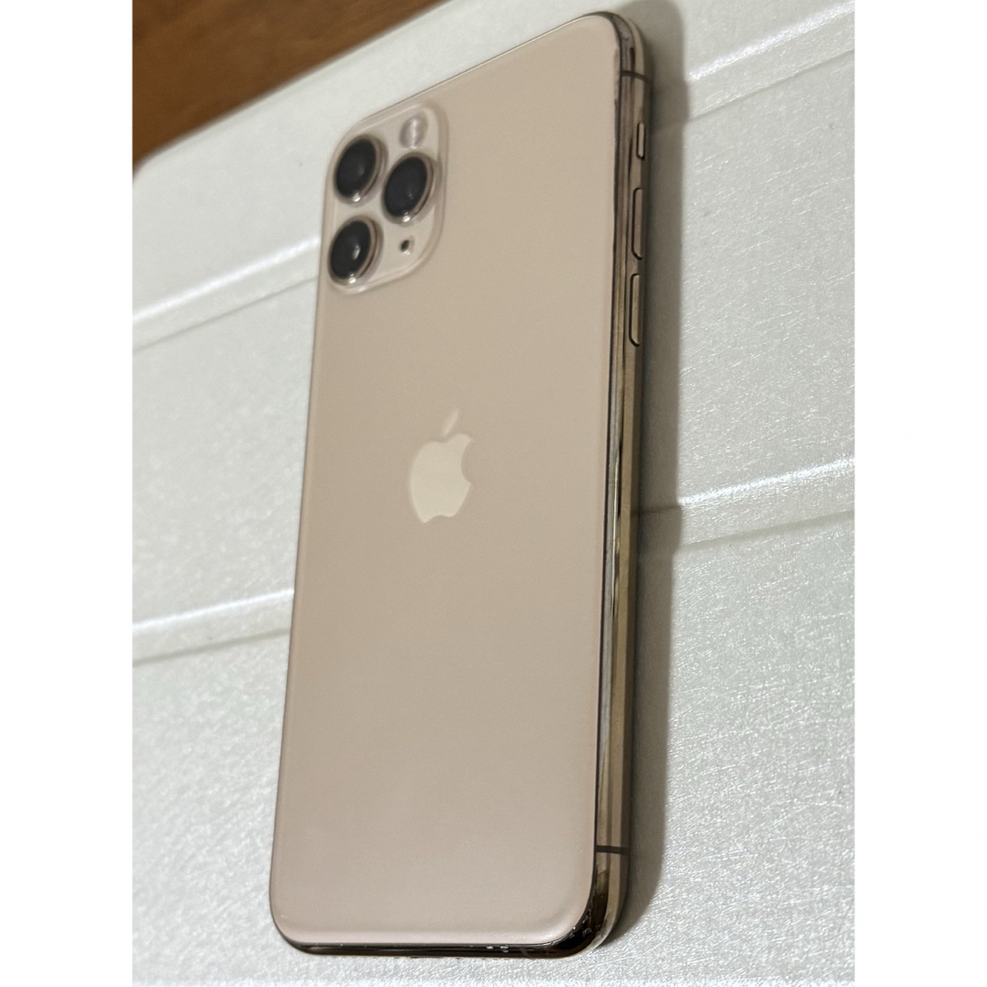 iPhone - iPhone 11 Pro ゴールド256GB ケース付き！SIMロック解除済み ...