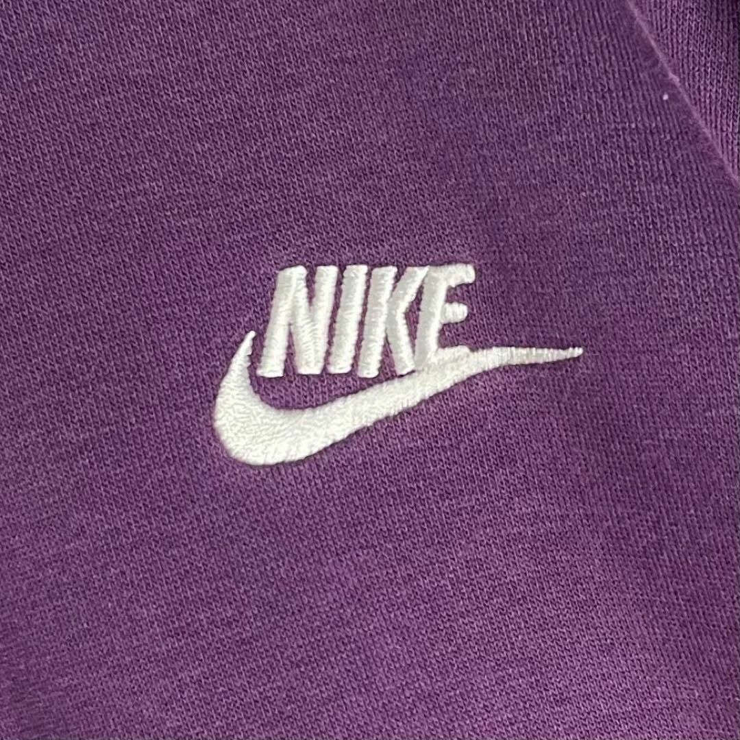 【即完売モデル】NIKE スウェット　ワンポイント刺繍ロゴ　希少カラー　入手困難