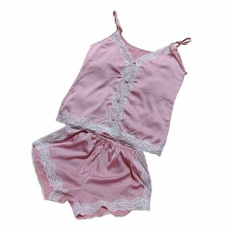 ヴィクトリアズシークレット(Victoria's Secret)の新品未使用白レース×キャミショーパンセット(ルームウェア)