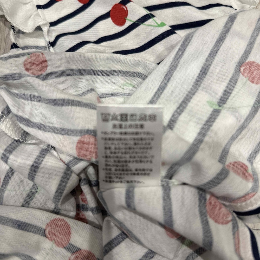 西松屋(ニシマツヤ)の西松屋 ワンピース サイズ80 ボーダーチェリー チュールスカート キッズ/ベビー/マタニティのベビー服(~85cm)(ワンピース)の商品写真