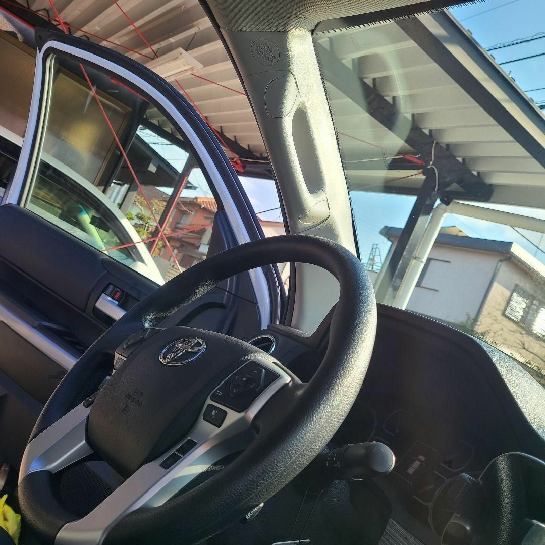 トヨタ タンドラ 2014以降 運転席ピラーハンドルアシストグリップ純正部品使用