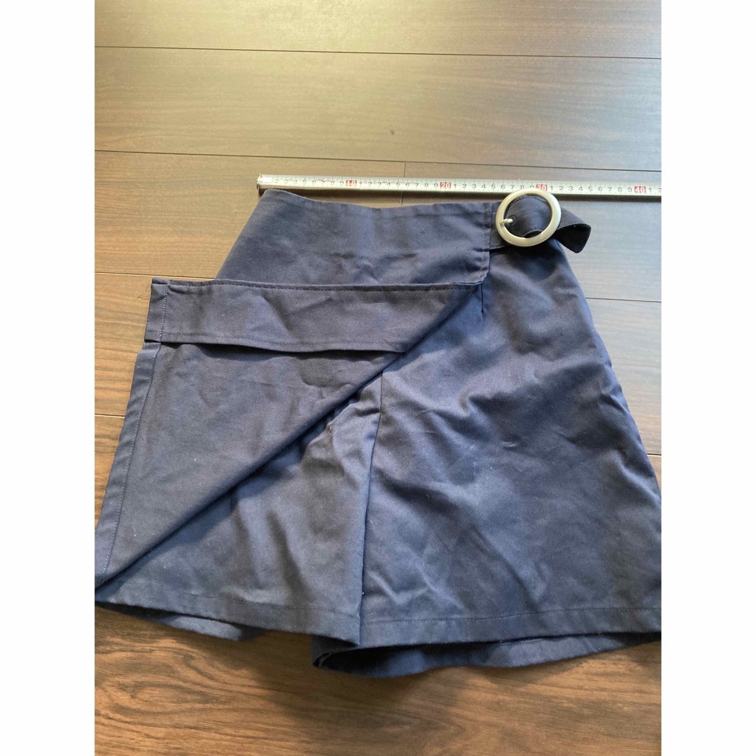 HONEYS(ハニーズ)のネイビーラップスカート風キュロット レディースのパンツ(キュロット)の商品写真