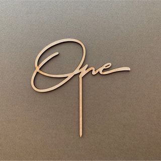 木製ケーキトッパー 「One」B / マンスリー 1歳 誕生日 バースデーフォト(その他)