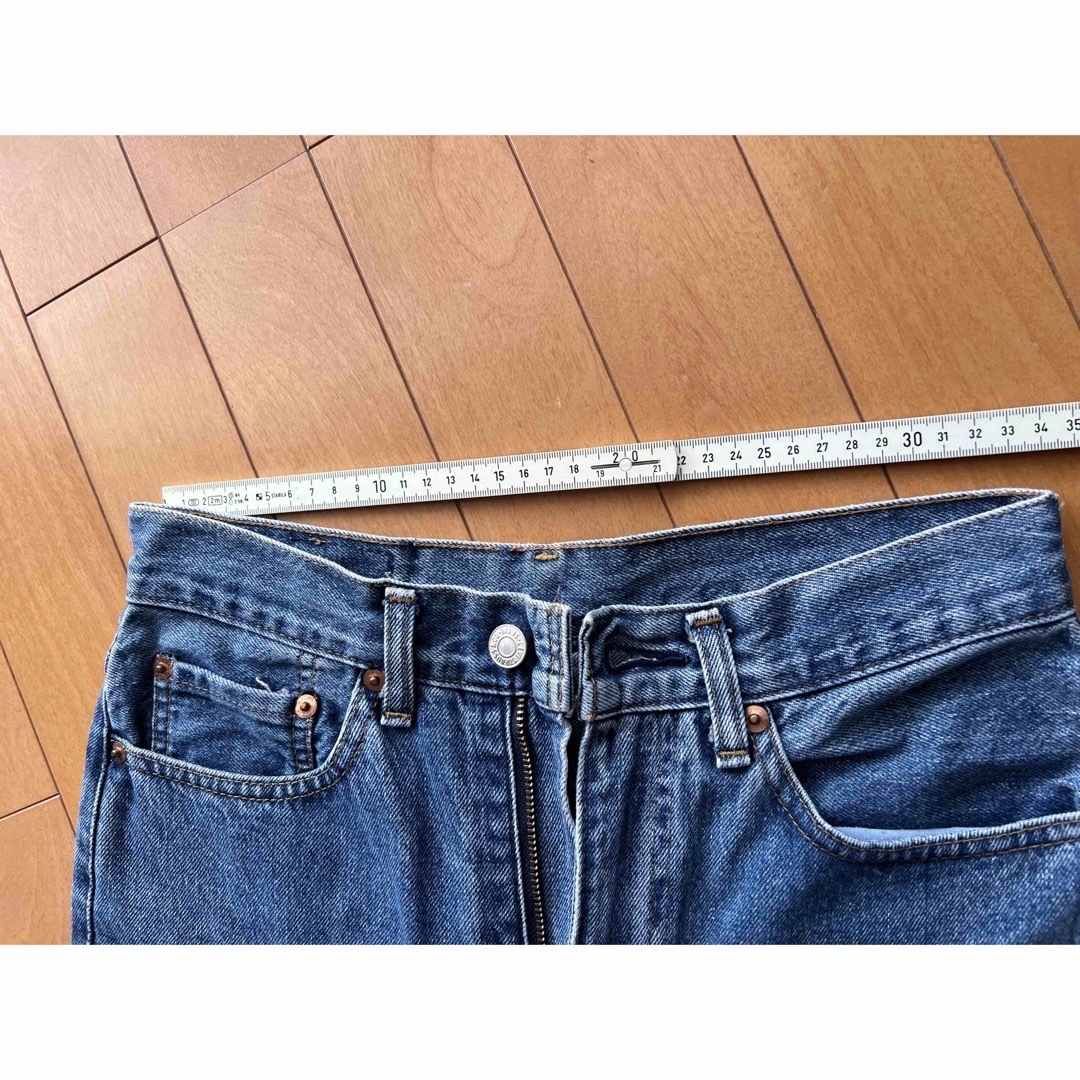 Levi's(リーバイス)のリーバイスジーンズ　11号30インチ　日本　赤耳 レディースのパンツ(デニム/ジーンズ)の商品写真