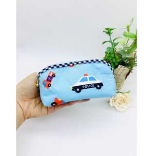 ハンドメイド⭐︎横長ポーチ☆男の子大好き車&星柄（水色）パトカー(ポーチ)