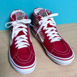 ヴァンズ(レッド/赤色系)の通販 300点以上 | VANSを買うならラクマ