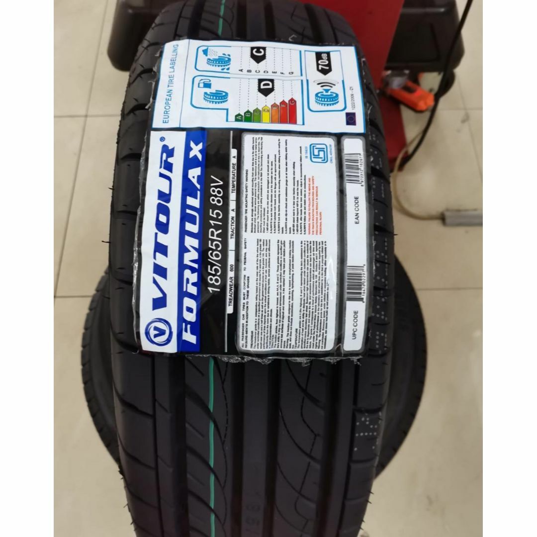 185/65R15 新品未使用 タイヤ 4本セット 送料無料！15インチの通販 by