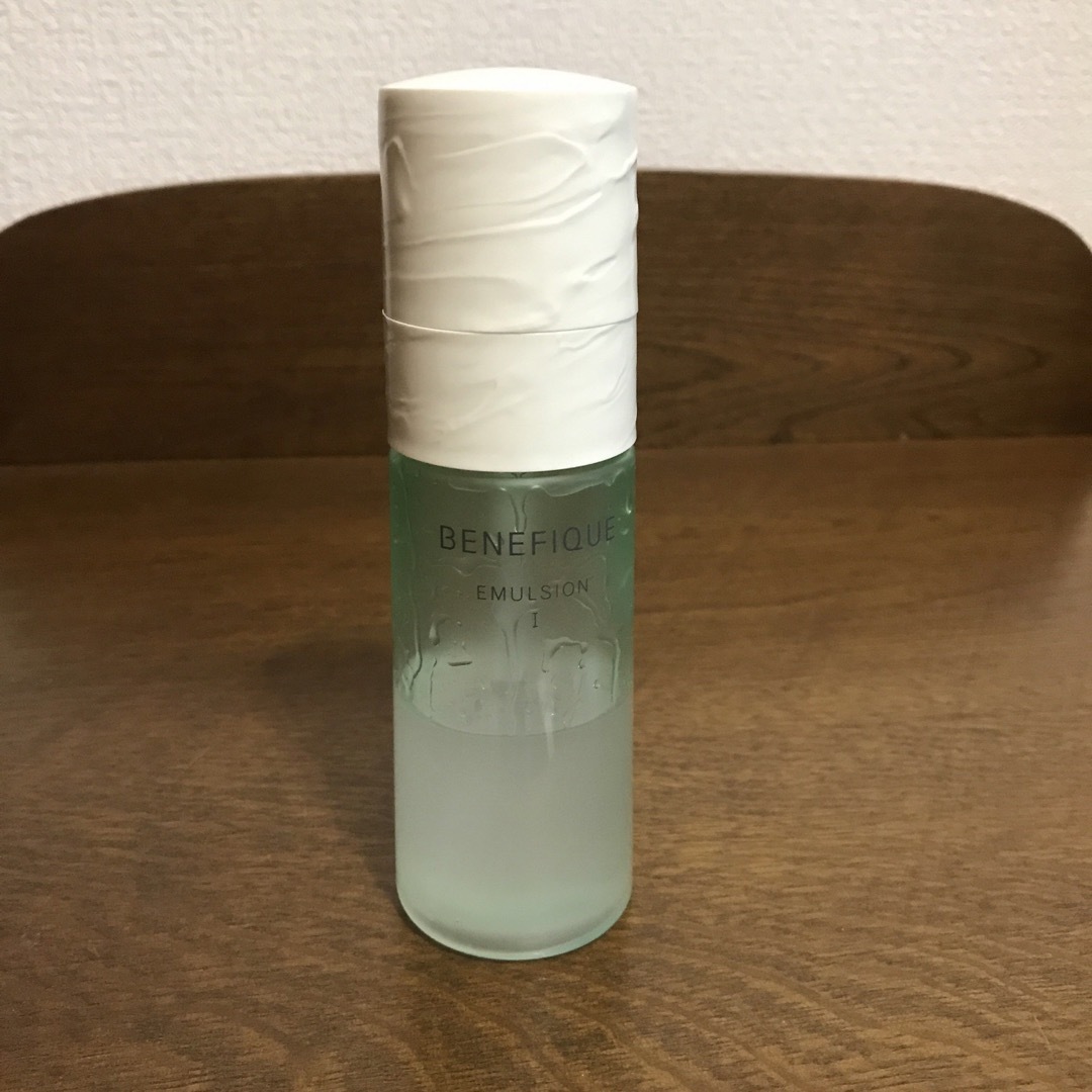 BENEFIQUE(ベネフィーク)のベネフィーク ドゥース エマルジョン I 150ml コスメ/美容のスキンケア/基礎化粧品(乳液/ミルク)の商品写真