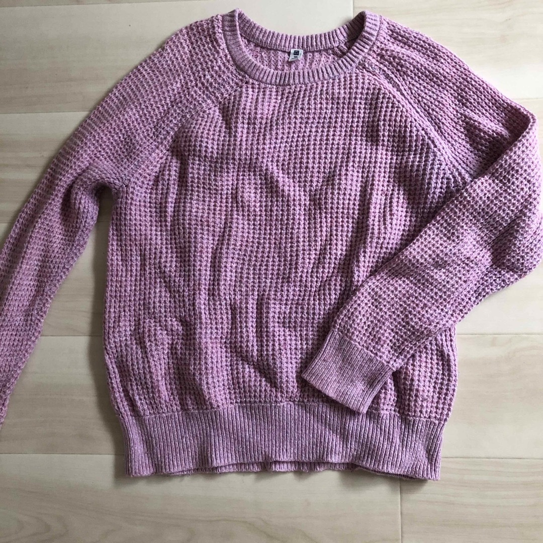 UNIQLO(ユニクロ)のセーター140センチ キッズ/ベビー/マタニティのキッズ服女の子用(90cm~)(ニット)の商品写真