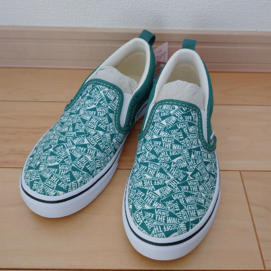 VANS(ヴァンズ)のVANS　スリッポン　２０センチ キッズ/ベビー/マタニティのキッズ靴/シューズ(15cm~)(スリッポン)の商品写真