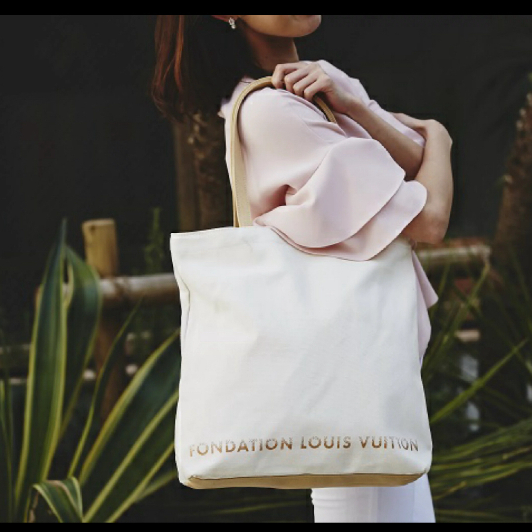 LOUIS VUITTON - 【新品未使用最安値】ルイヴィトン フォンダシオン