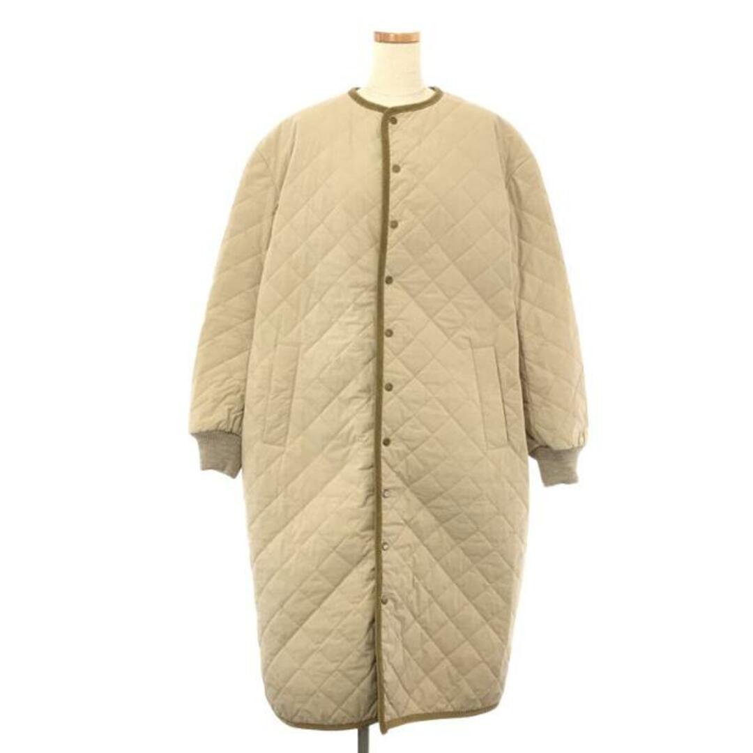 その他【新品】  R&D.M.Co / オールドマンズテーラー | 5956 / ノーカラー バックスリット キルティングロングコート | S | beige | レディース