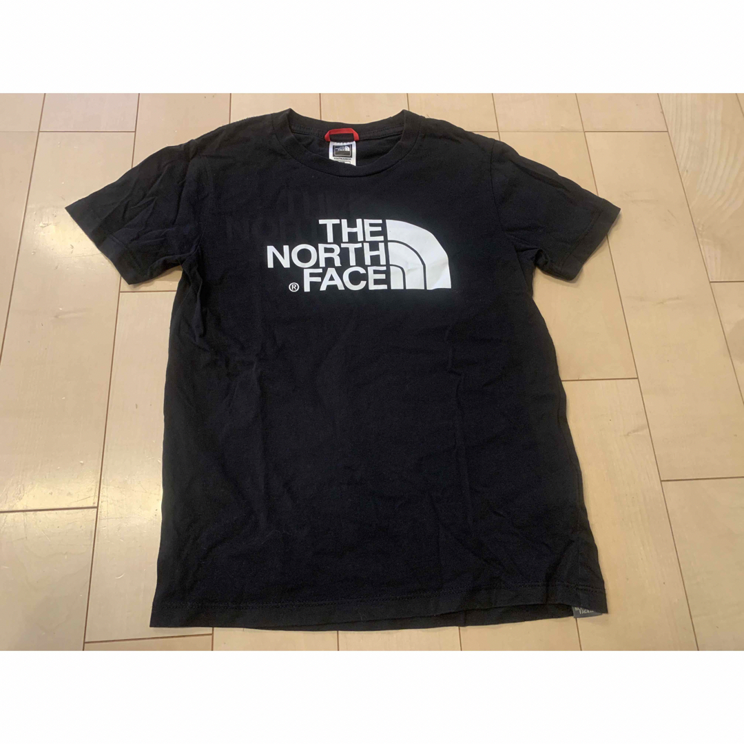 THE NORTH FACE(ザノースフェイス)のTHE NORTH FACE  140 半袖 キッズ/ベビー/マタニティのキッズ服男の子用(90cm~)(Tシャツ/カットソー)の商品写真