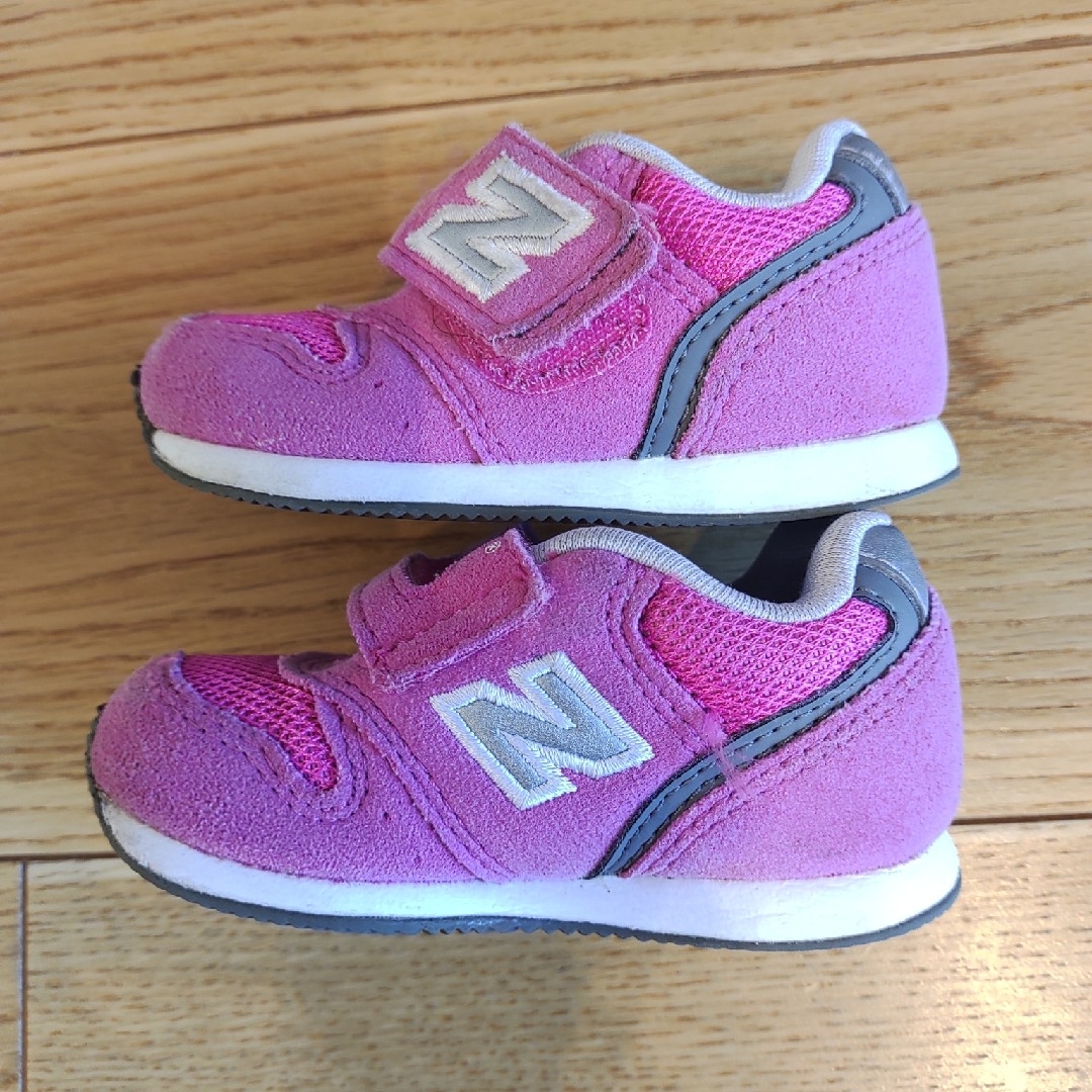 New Balance(ニューバランス)のニューバランス　12センチ　ピンク キッズ/ベビー/マタニティのベビー靴/シューズ(~14cm)(スニーカー)の商品写真