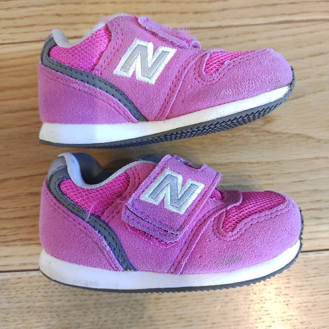 New Balance(ニューバランス)のニューバランス　12センチ　ピンク キッズ/ベビー/マタニティのベビー靴/シューズ(~14cm)(スニーカー)の商品写真