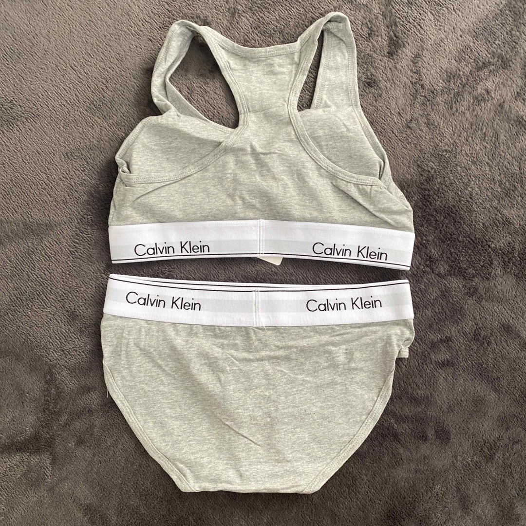 Calvin Klein(カルバンクライン)のカルバンクライン セット レディースの下着/アンダーウェア(ブラ&ショーツセット)の商品写真