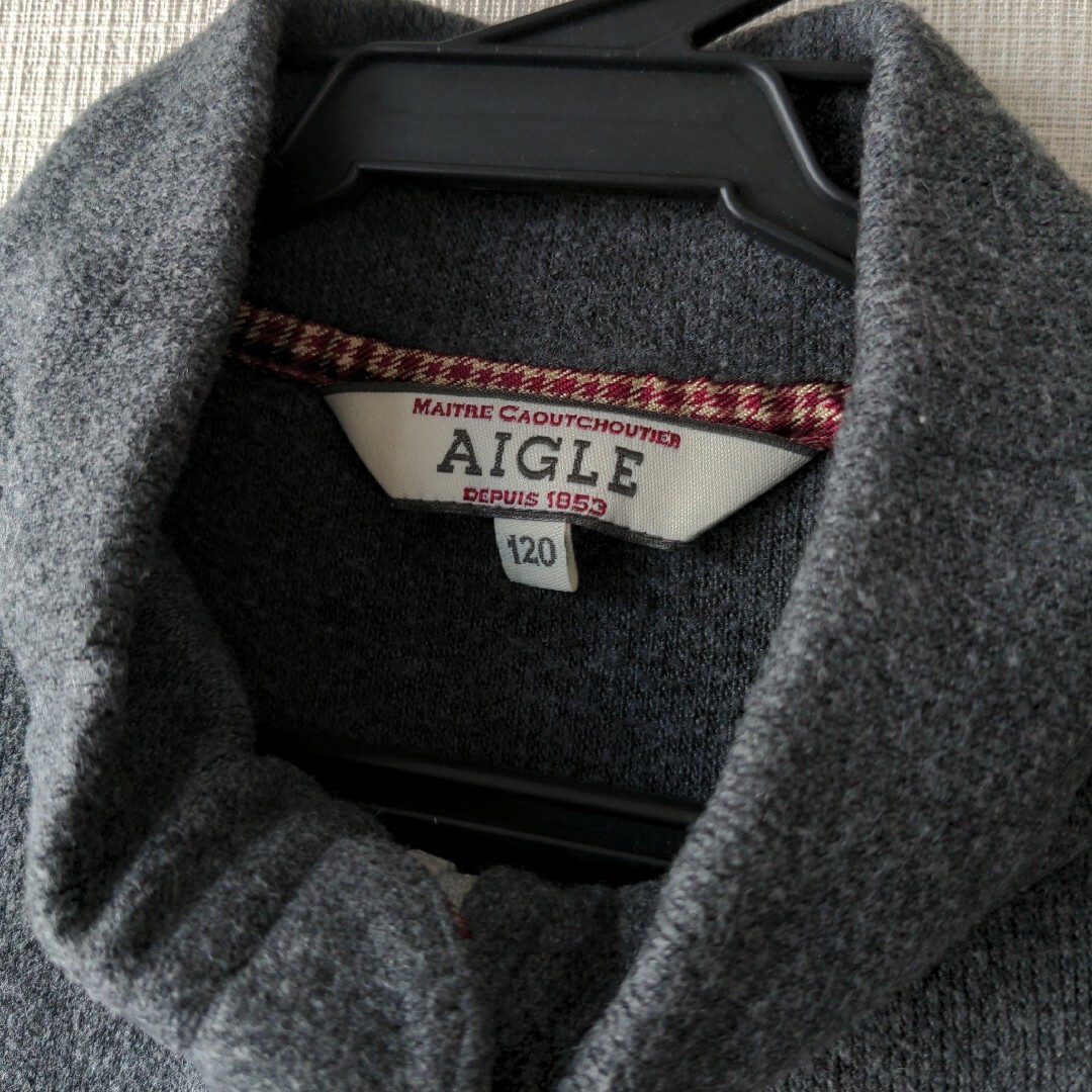 AIGLE(エーグル)のエーグル　フリース　防寒　ニット キッズ/ベビー/マタニティのキッズ服男の子用(90cm~)(カーディガン)の商品写真