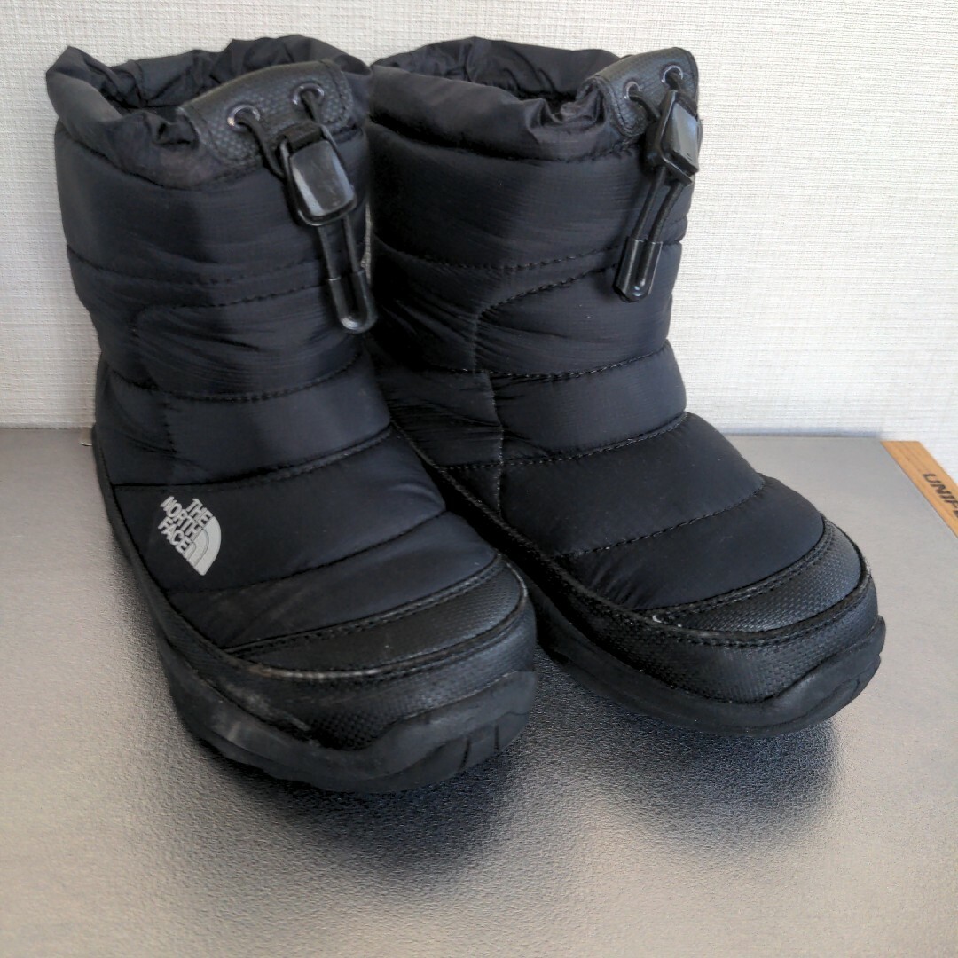 THE NORTH FACE(ザノースフェイス)のノースフェイス  ウォータープルーフ　スノーブーツ　18センチ　ヌプシ キッズ/ベビー/マタニティのキッズ靴/シューズ(15cm~)(ブーツ)の商品写真