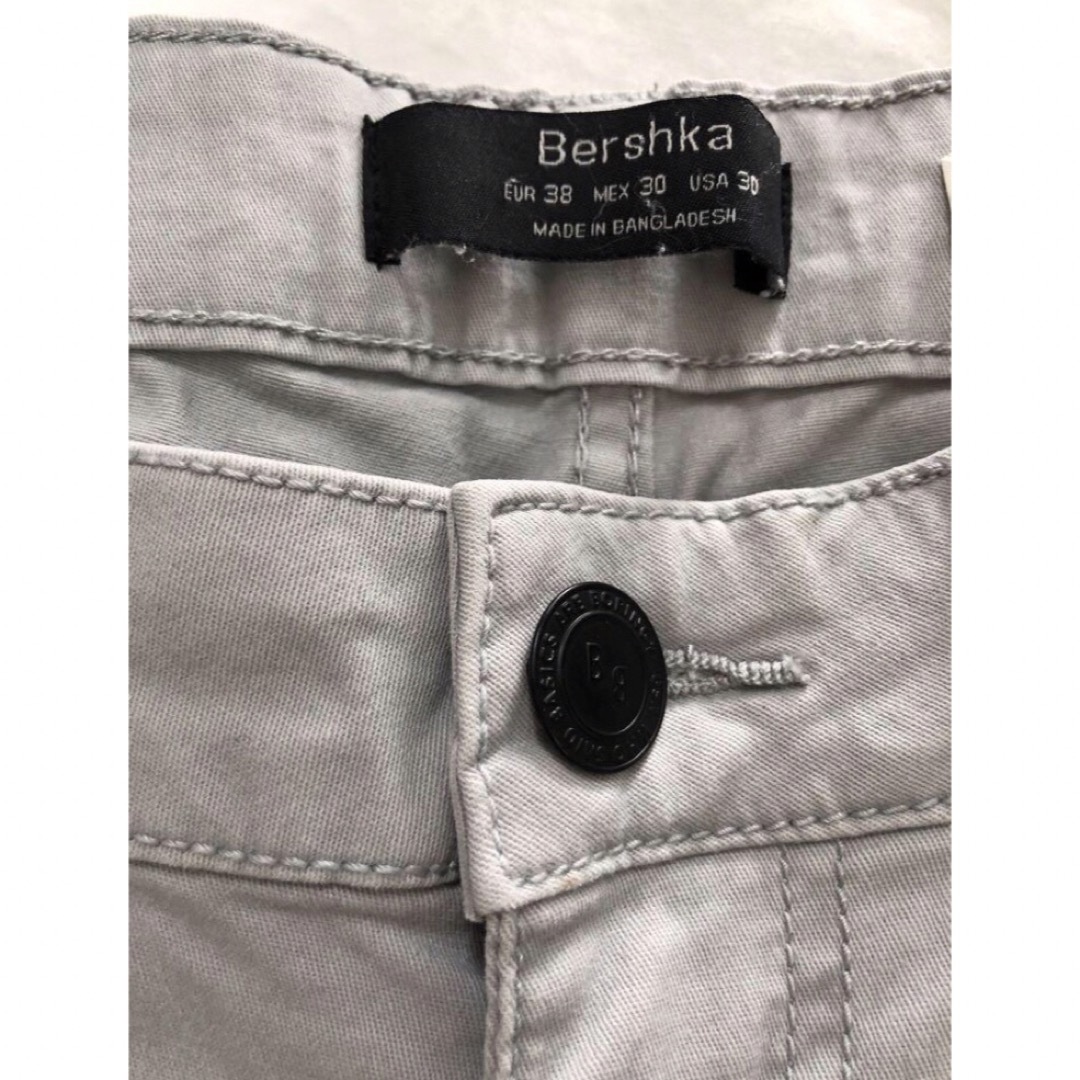 Bershka(ベルシュカ)のBershka シンプル パンツ　2点セット メンズのパンツ(その他)の商品写真