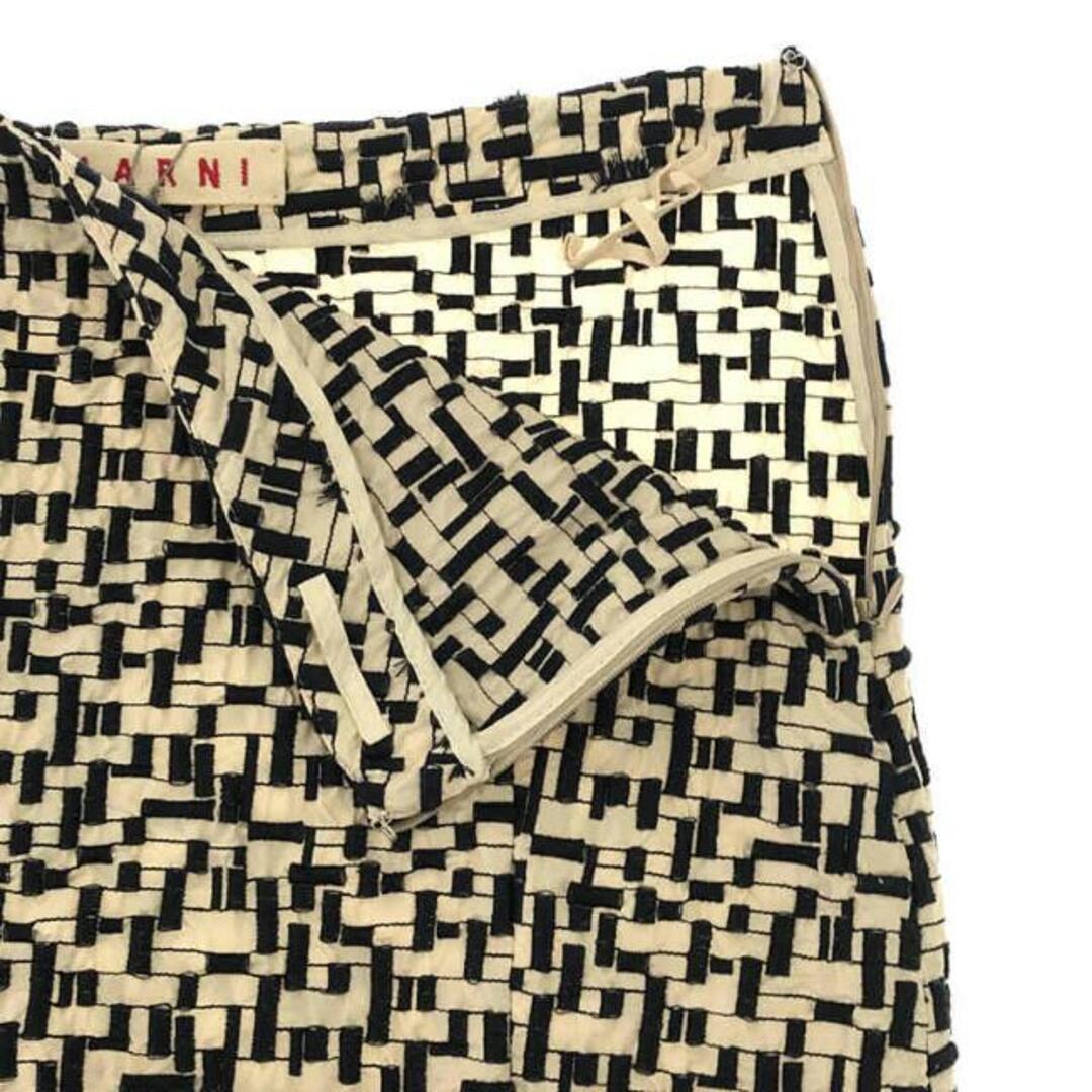 Marni(マルニ)のMARNI / マルニ | 刺繍 総柄スカート | 40 | キナリ/ネイビー | レディース レディースのスカート(ロングスカート)の商品写真