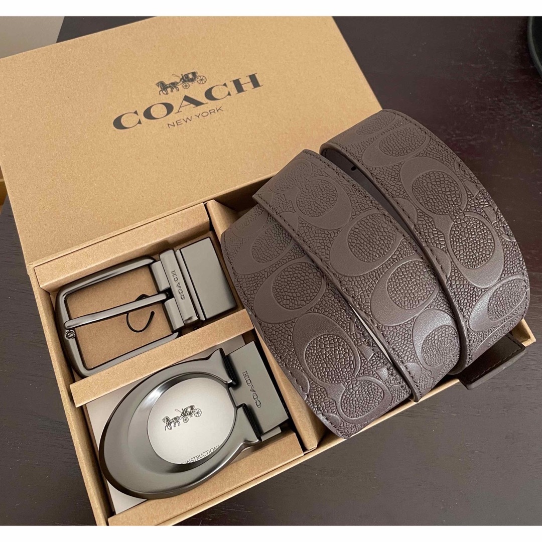 限定価格！COACH3点セットシグネチャーフリーサイズリバーシブルベルト箱付き