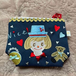 カーリーコレクション(Curly Collection)の新品未使用　CURLY COLLECTION刺繍ミニポーチ☆ロンドンジュジュ人気(ポーチ)