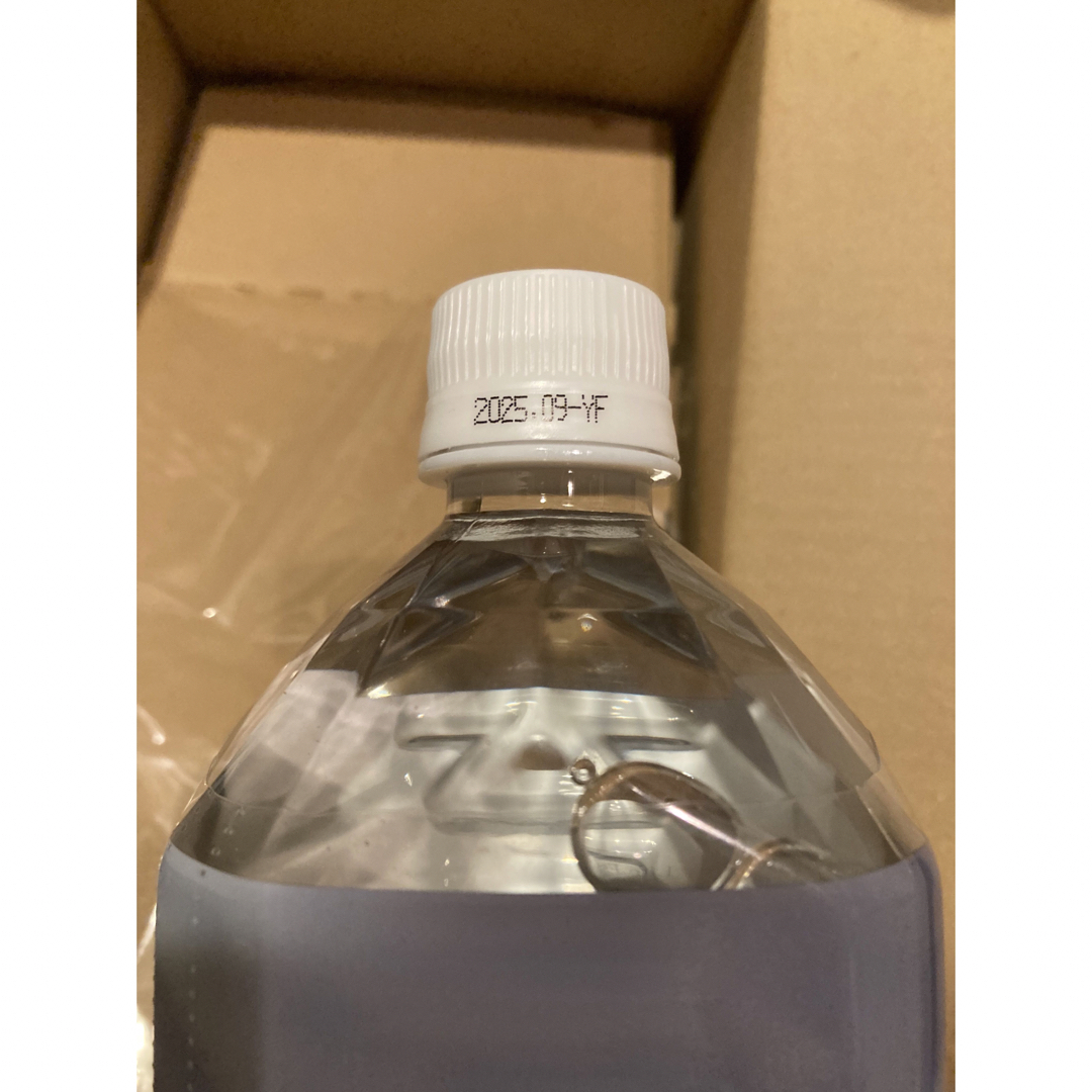 新品未使用　エコウォーター　ライフエッセンス　1000ml 食品/飲料/酒の飲料(ミネラルウォーター)の商品写真