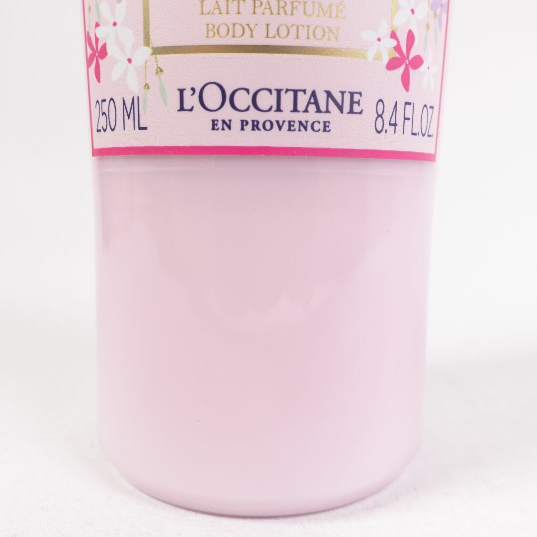 L'OCCITANE(ロクシタン)のロクシタン　エローズジャスミン　ボディミルク　250ml×1本 コスメ/美容のボディケア(ボディローション/ミルク)の商品写真