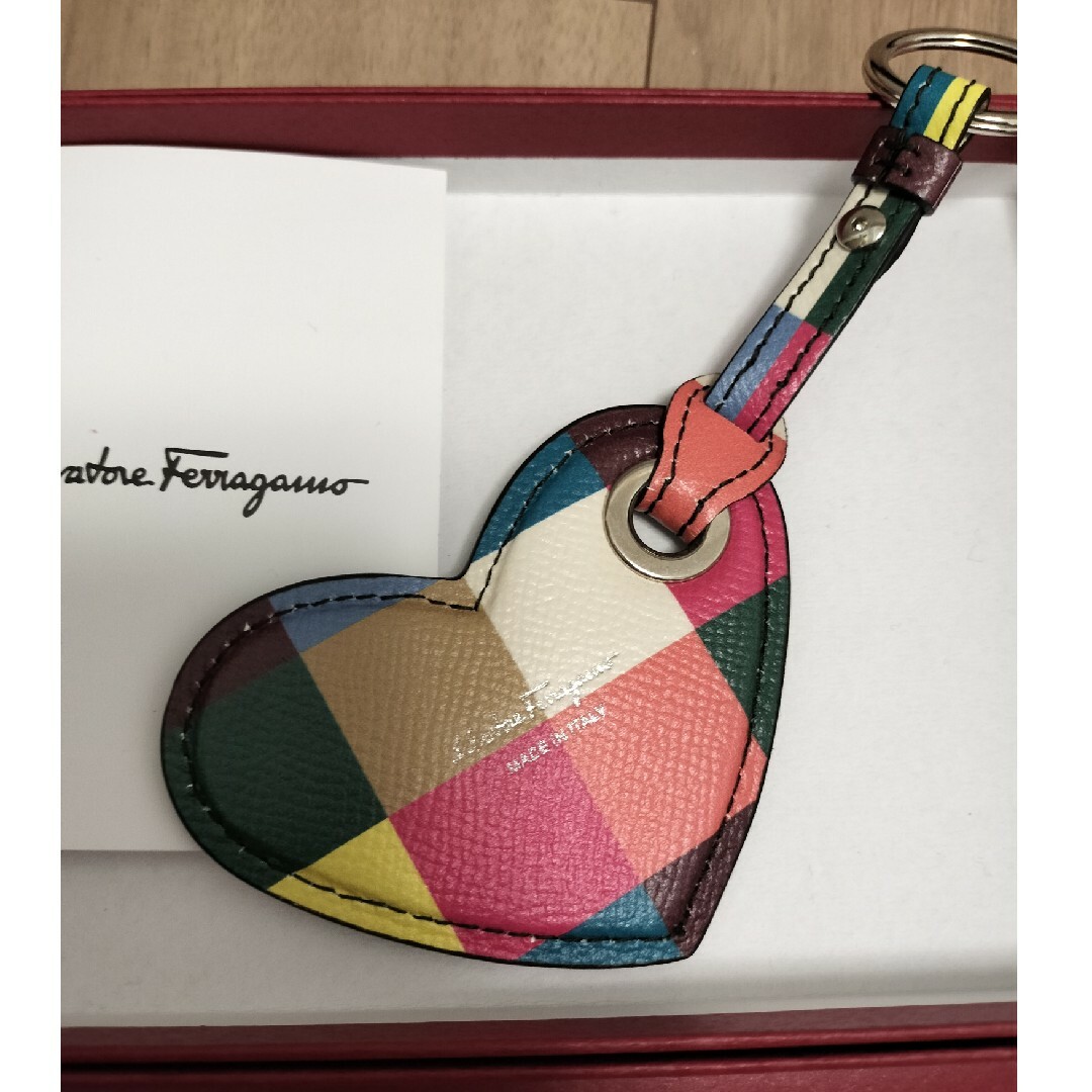 Ferragamo(フェラガモ)のフェラガモチャーム レディースのファッション小物(キーホルダー)の商品写真