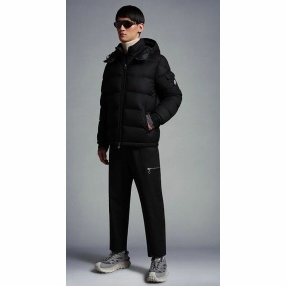 MONCLER(モンクレール)のモンクレール モンジュネーブル ダウンジャケット 54272 306N▲ メンズのジャケット/アウター(ダウンジャケット)の商品写真