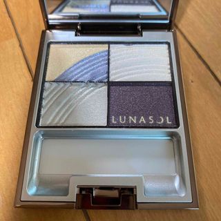 ルナソル(LUNASOL)の試し塗りのみ☀︎ルナソル  アイシャドウ　カラフルスカイアイズ(アイシャドウ)