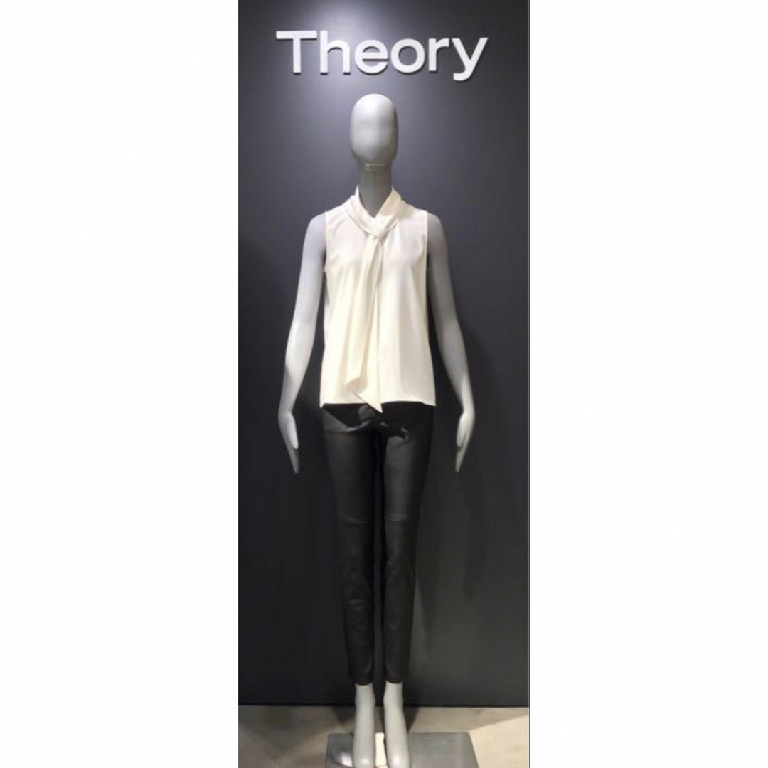 theory(セオリー)のTheory 18aw ボウタイノースリーブブラウス レディースのトップス(シャツ/ブラウス(半袖/袖なし))の商品写真