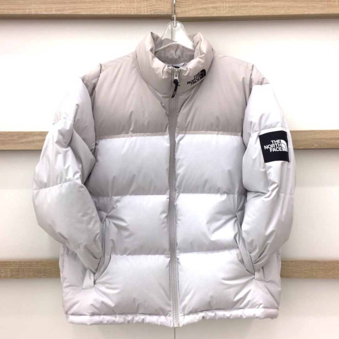 THE NORTH FACE (ザ・ノースフェイス) ダウンジャケット THE NORTH FACE WHITE LABEL ネオヌプシ ダウンジャケット NJ1DM51K ライトグレー L/100 未使用品