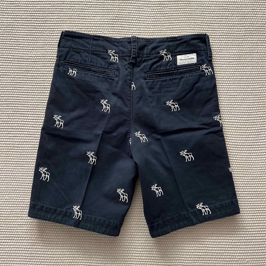 Abercrombie&Fitch(アバクロンビーアンドフィッチ)の【美品】abercrombieKIDS ネイビー ハーフパンツ 14(155) キッズ/ベビー/マタニティのキッズ服男の子用(90cm~)(パンツ/スパッツ)の商品写真