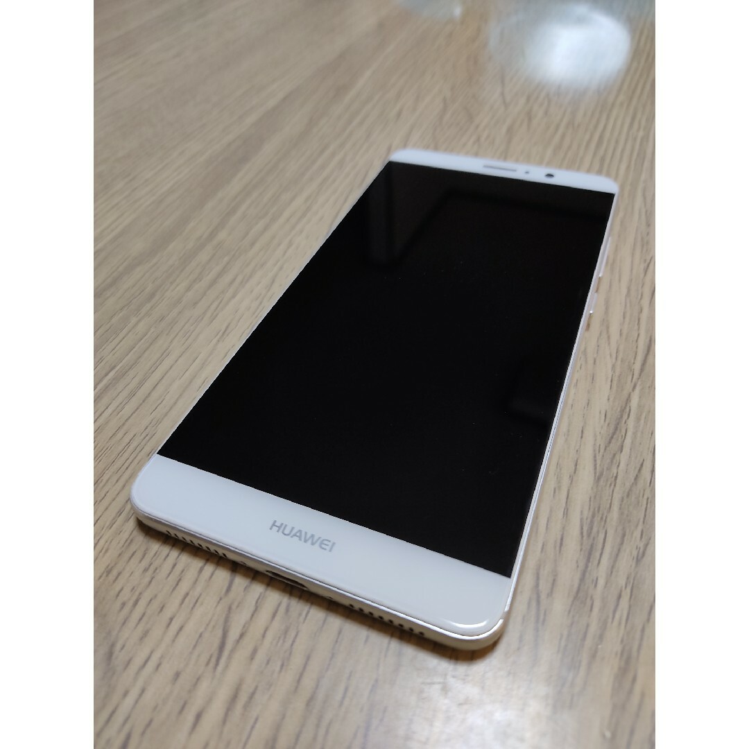 HUAWEi Mate9