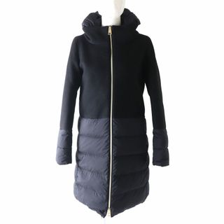 ヘルノ(HERNO)の美品★正規品 HERNO ヘルノ PI0848D 18年 フード付き ウール切り替え ダウンコート レディース ブラック 40 イタリア製 ハンガー付き(ダウンコート)