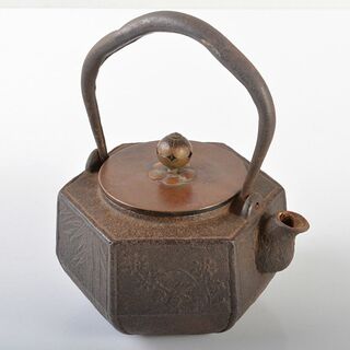 煎茶道具　四君子文　紫斑銅蓋　六角鉄瓶　小さめの鉄瓶　鉄壷　F　R6484