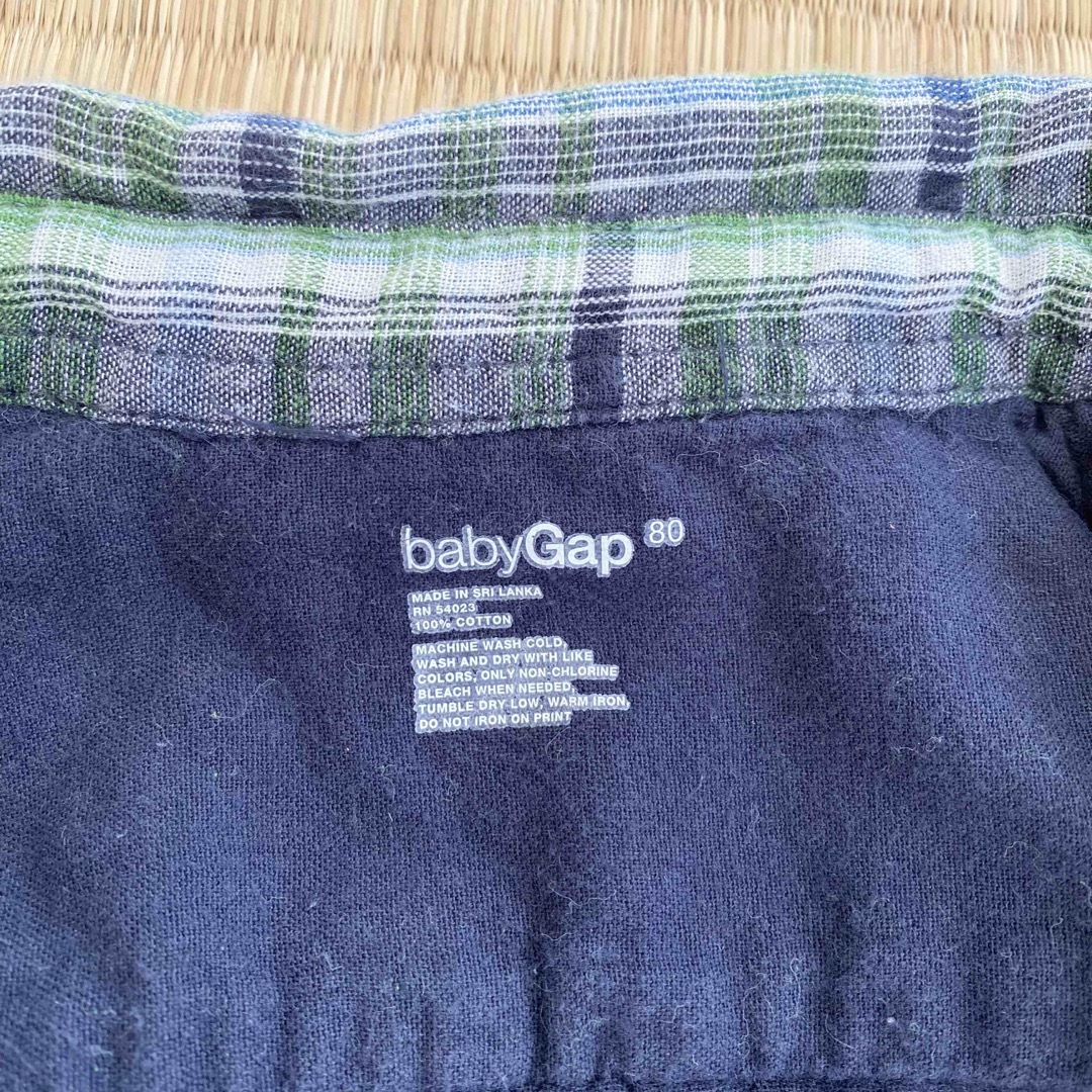 GAP(ギャップ)のBaby gap 長袖シャツ　80 チェック　グリーン キッズ/ベビー/マタニティのベビー服(~85cm)(シャツ/カットソー)の商品写真
