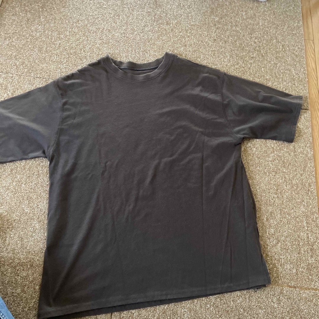 グレー　ロゴTシャツ レディースのトップス(Tシャツ(半袖/袖なし))の商品写真