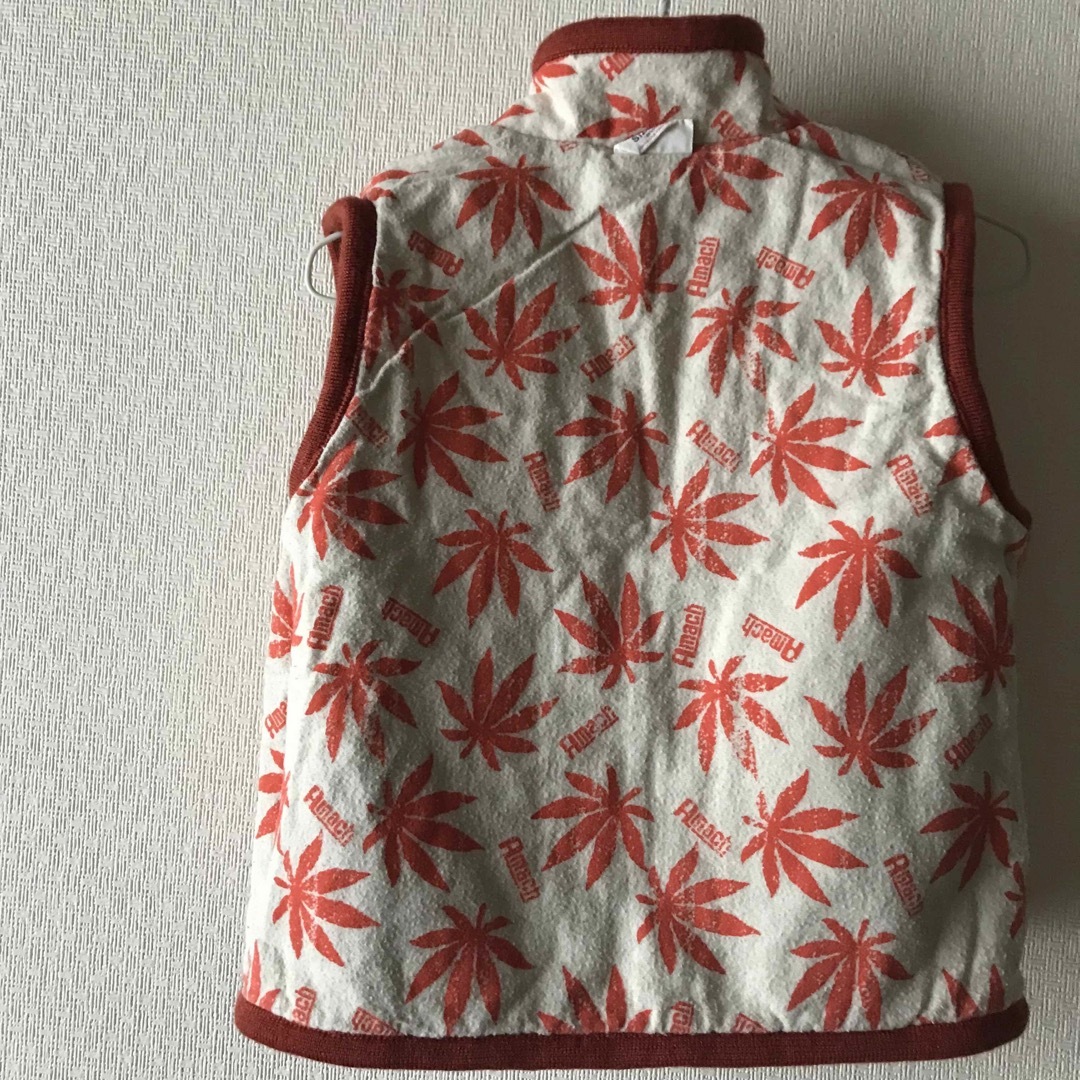 ボア リバーシブルベスト 100cm キッズ/ベビー/マタニティのキッズ服男の子用(90cm~)(その他)の商品写真