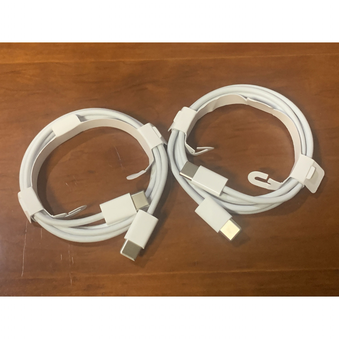 新同品Apple 純正 USB-C充電ケーブル２本  #6 スマホ/家電/カメラのスマートフォン/携帯電話(バッテリー/充電器)の商品写真