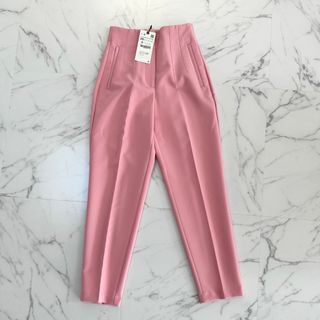 ザラ(ZARA)の新品未使用　ZARA パンツ(クロップドパンツ)