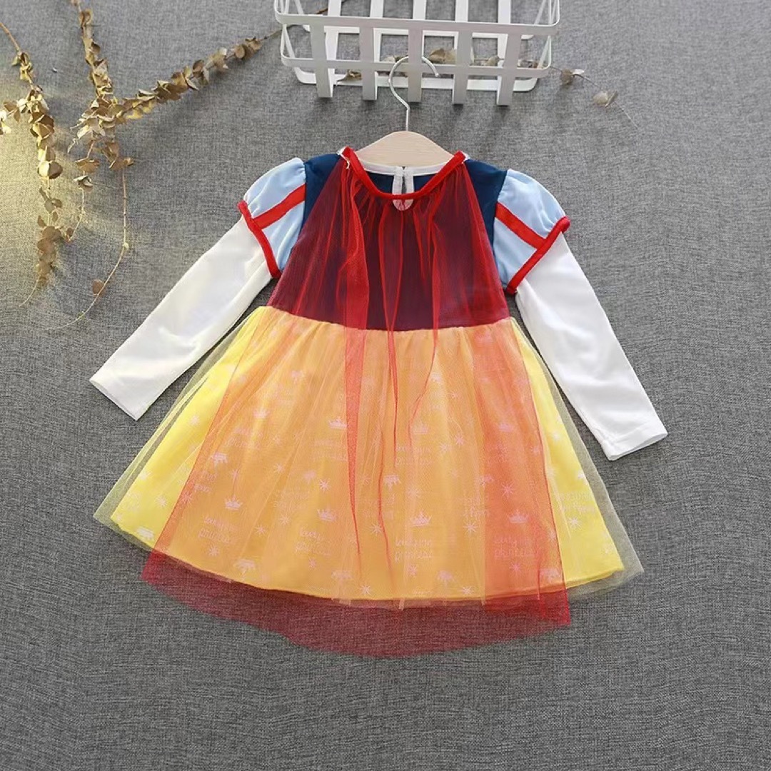 FW2プリンセスワンピース女の子長袖普段着90サイズfhfj キッズ/ベビー/マタニティのキッズ服女の子用(90cm~)(ワンピース)の商品写真